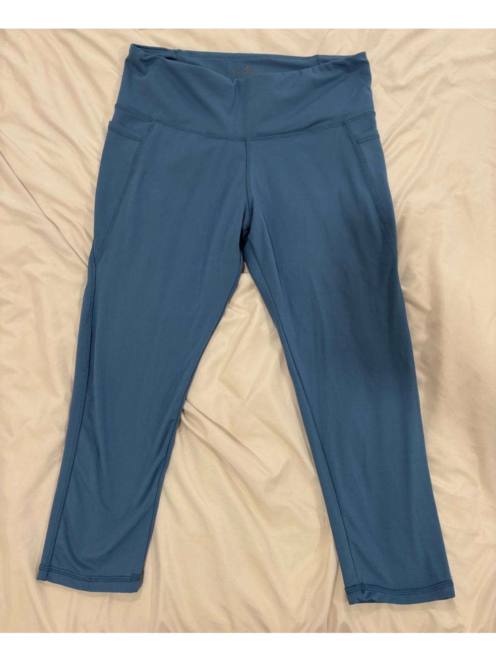 Danskin crop leggings- large